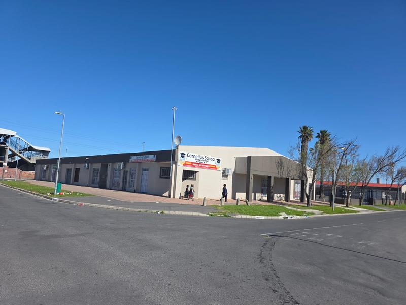 4 Bedroom Property for Sale in Mandalay Western Cape